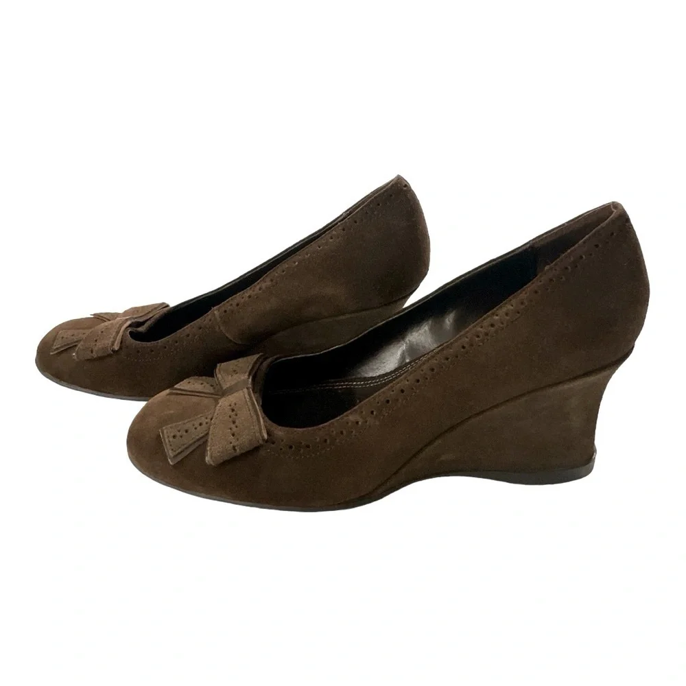 Contesa Brown Suede Bow Wedge Pumps Size 8 Comfort Heels